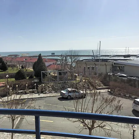 Apartamento With Sea View In Vega Village Eh Sveti Vlas