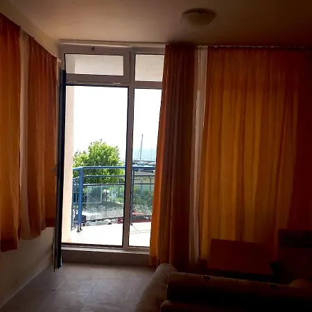 شقة With Sea View In Vega Village Eh